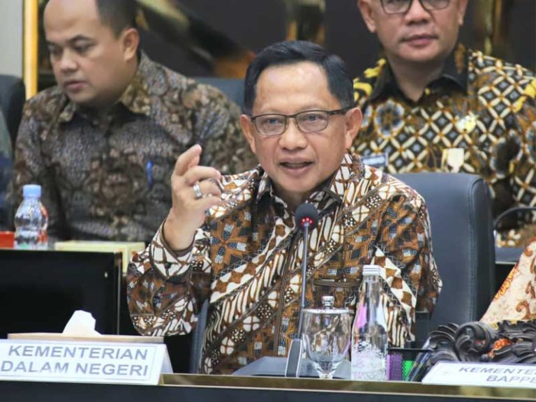 Eksklusif: Mendagri Tegaskan Kesiapan Integrasikan Sistem Data Kemendagri ke Satu Data Indonesia yang Harus Anda Ketahui mendagri22