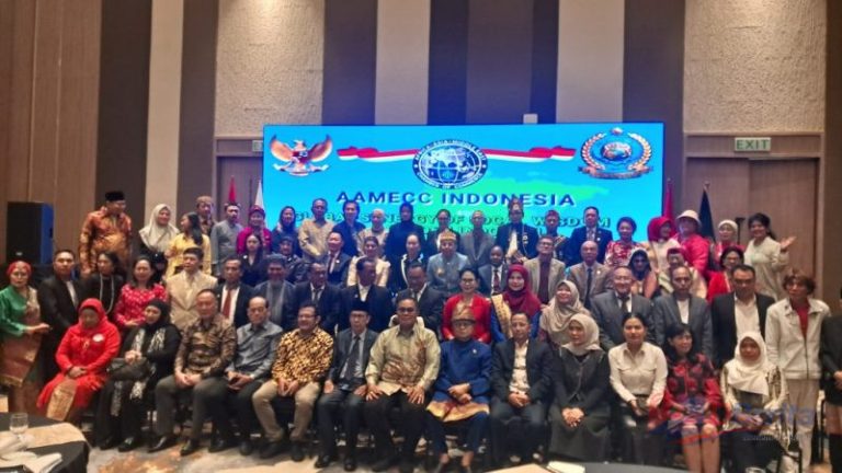 Eksklusif: King Of Nusantara Sultan Paser 18 Buka Forum “Harmony Indonesia”, Satukan Pengusaha Asia-Afrika-Timur Tengah yang Harus Anda Ketahui 20260818 165837 800x450 1