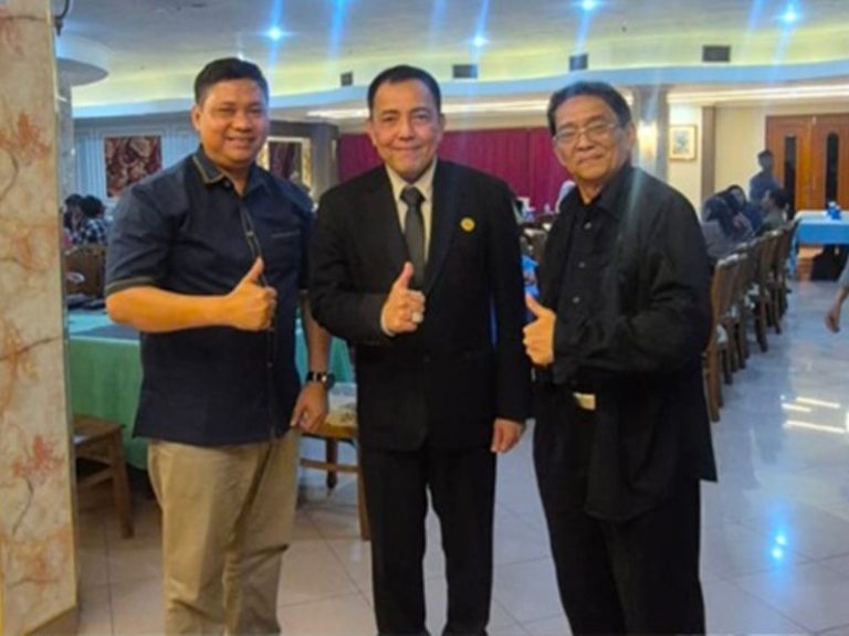 Eksklusif: Ir. Ilham Aidit Bersama Tim Lawyer Sukanto S.H., M.H., & Rekan Tiba di Mahad Al Zaytun Guna Hadiri Milad Mahad Al Zaytun Ke-27 yang Harus Anda Ketahui ir ilham aidit