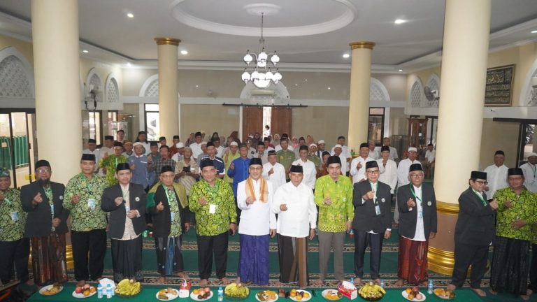 Safari Dakwah DMI Kota Bekasi Perkuat Silaturahmi dan Pembinaan Umat di Jatirahayu img 20261025 wa0018
